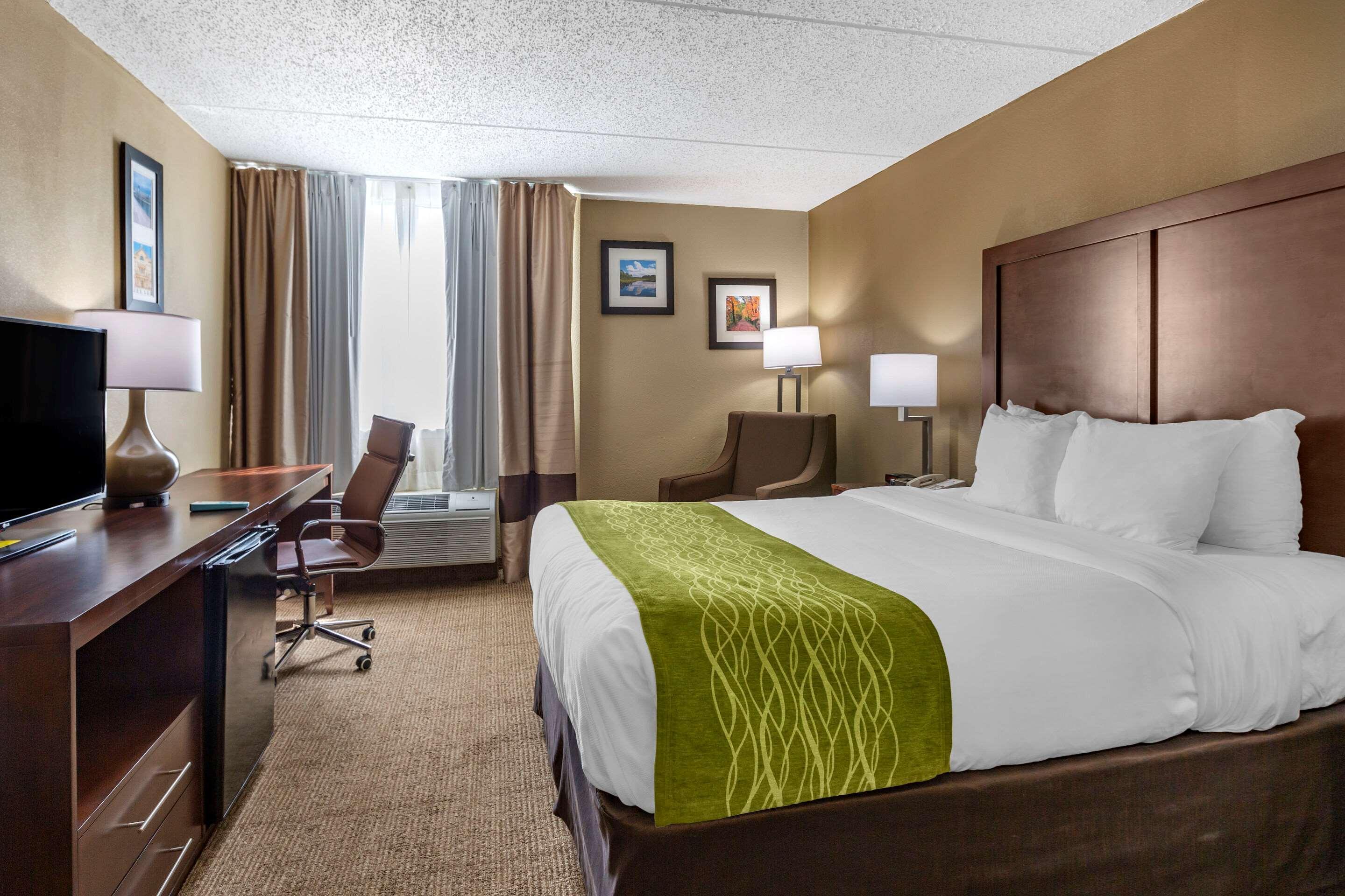 Comfort Inn Edison - New Brunswick Dış mekan fotoğraf