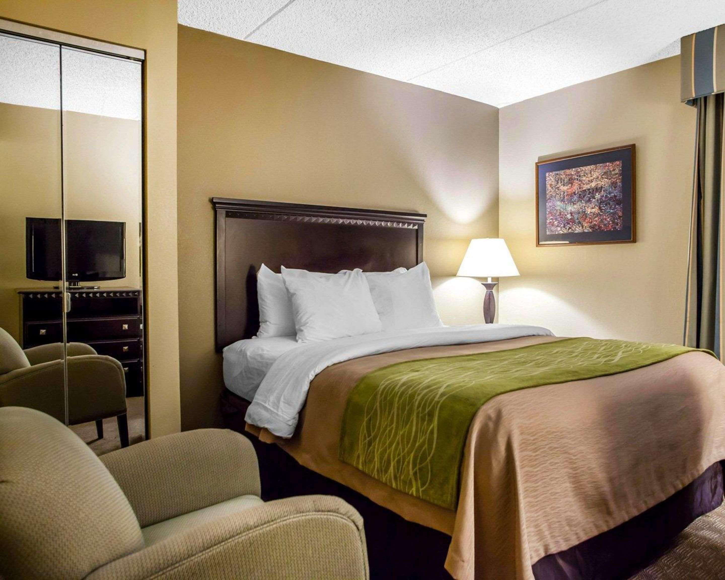Comfort Inn Edison - New Brunswick Dış mekan fotoğraf