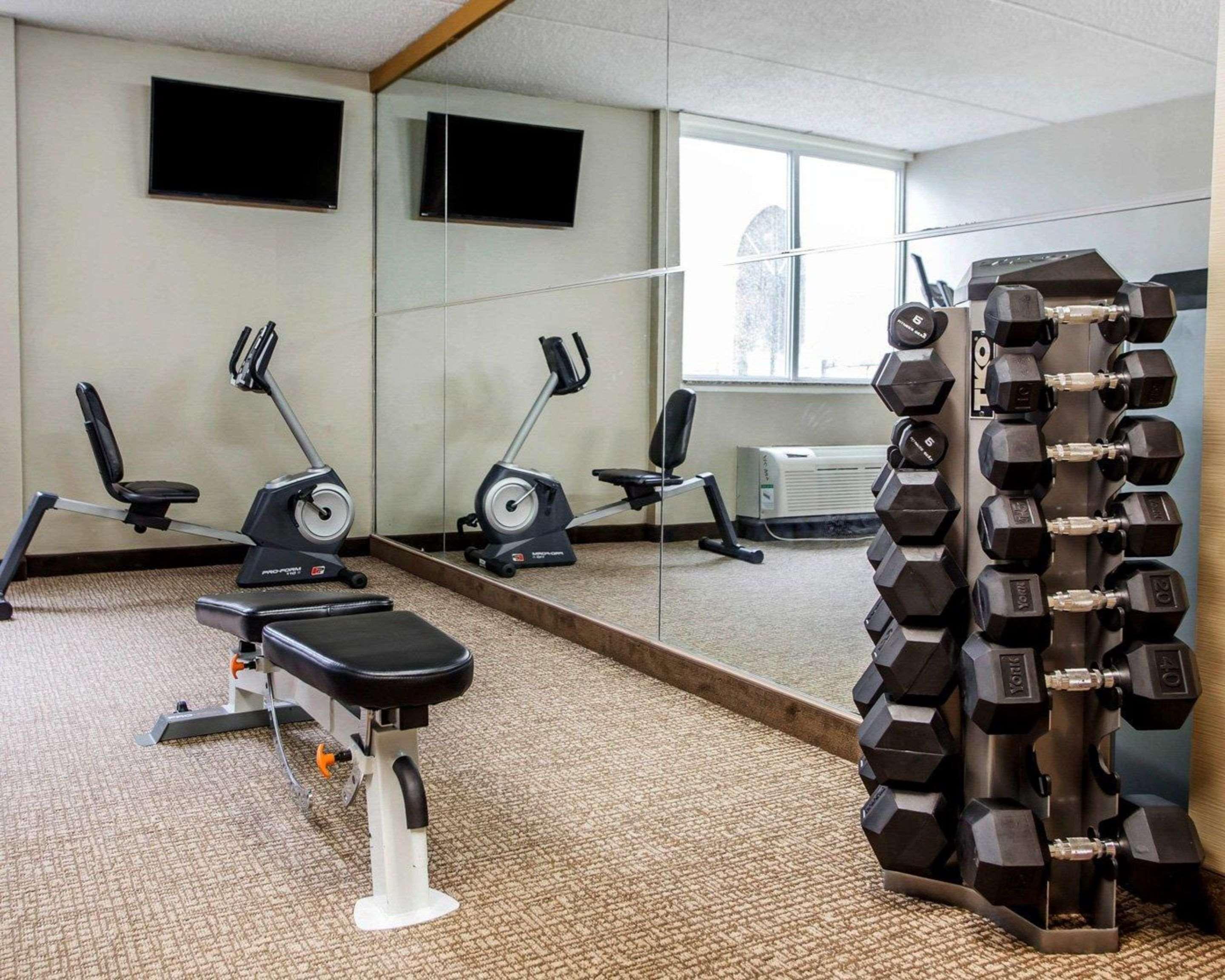 Comfort Inn Edison - New Brunswick Dış mekan fotoğraf