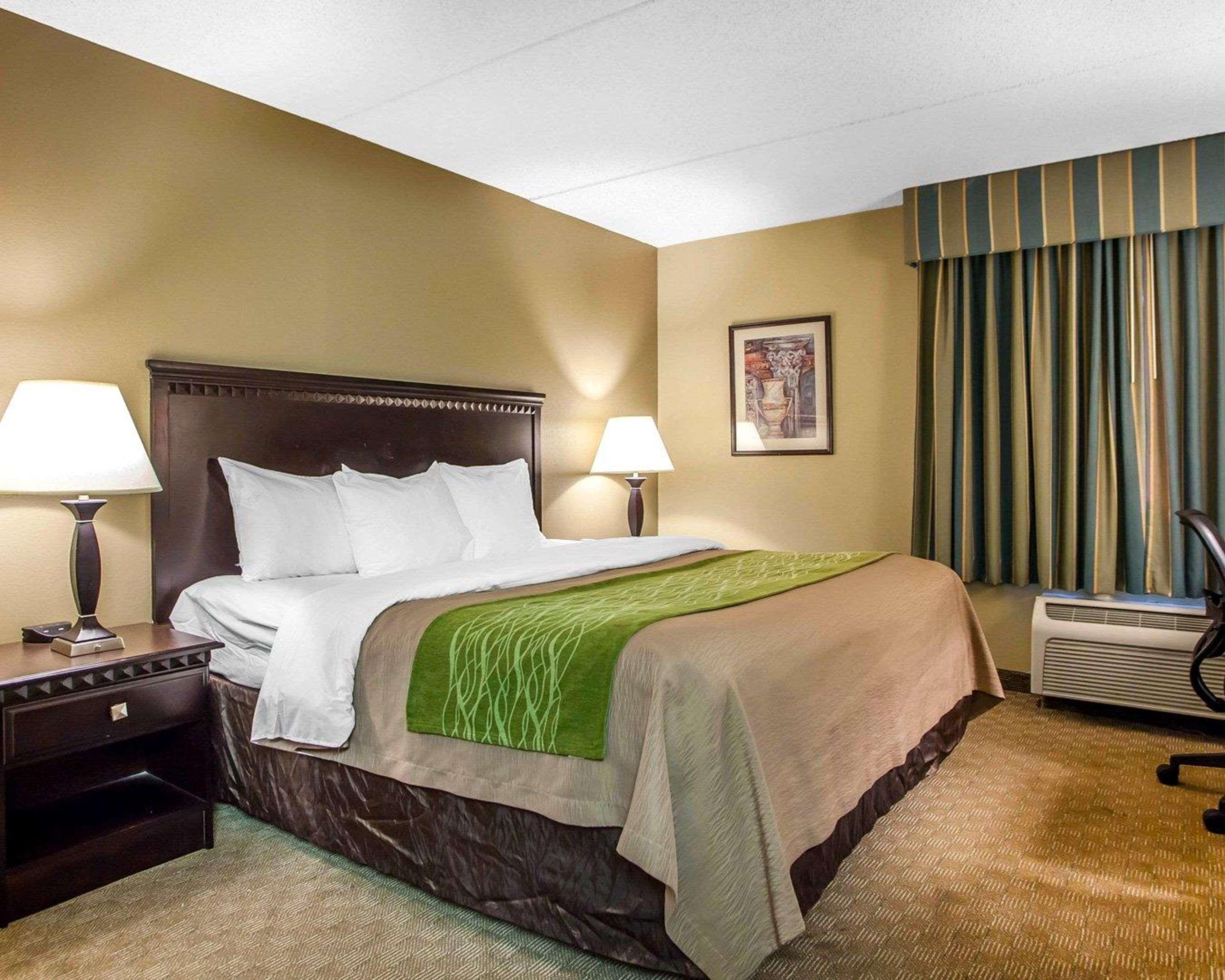 Comfort Inn Edison - New Brunswick Dış mekan fotoğraf