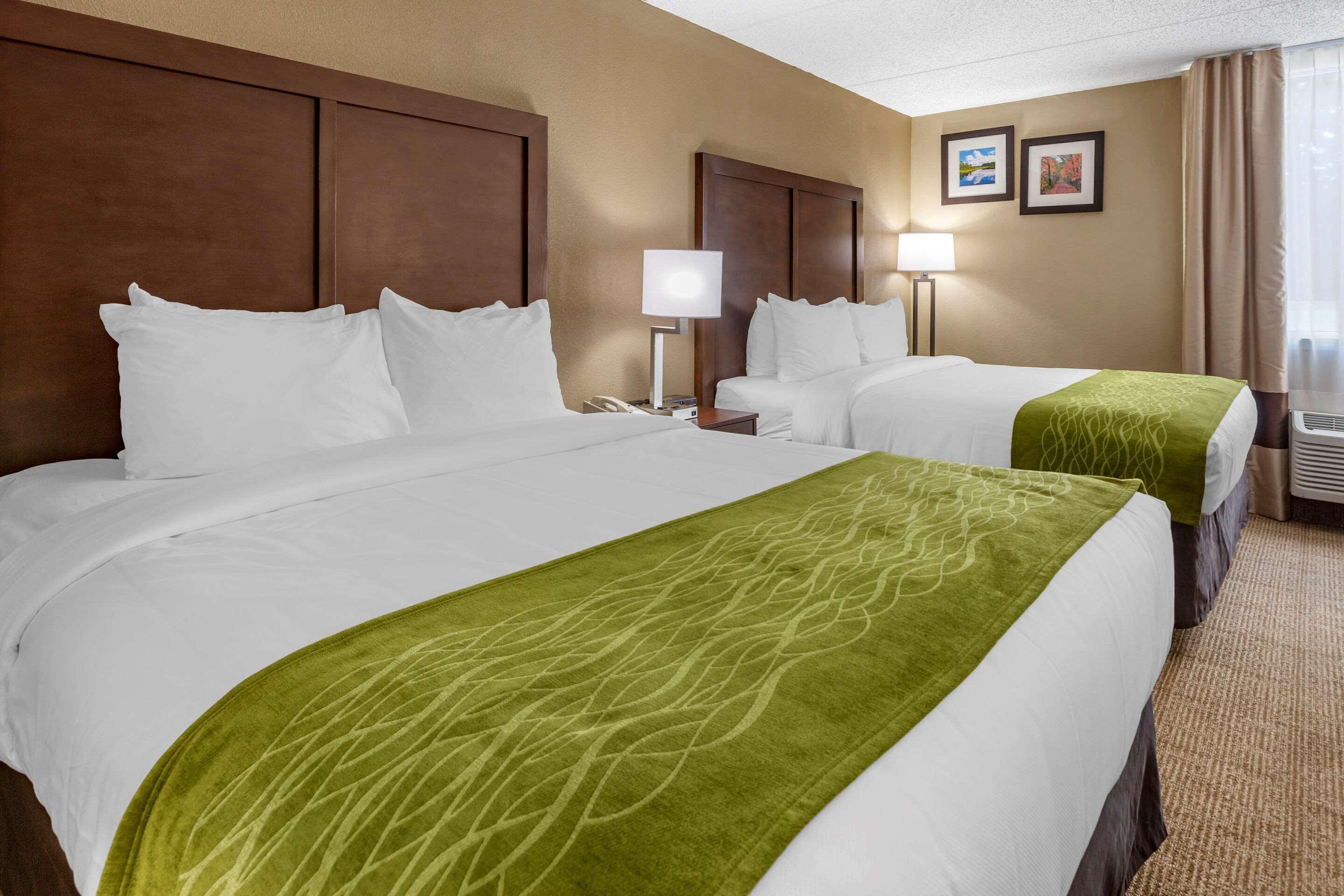 Comfort Inn Edison - New Brunswick Dış mekan fotoğraf