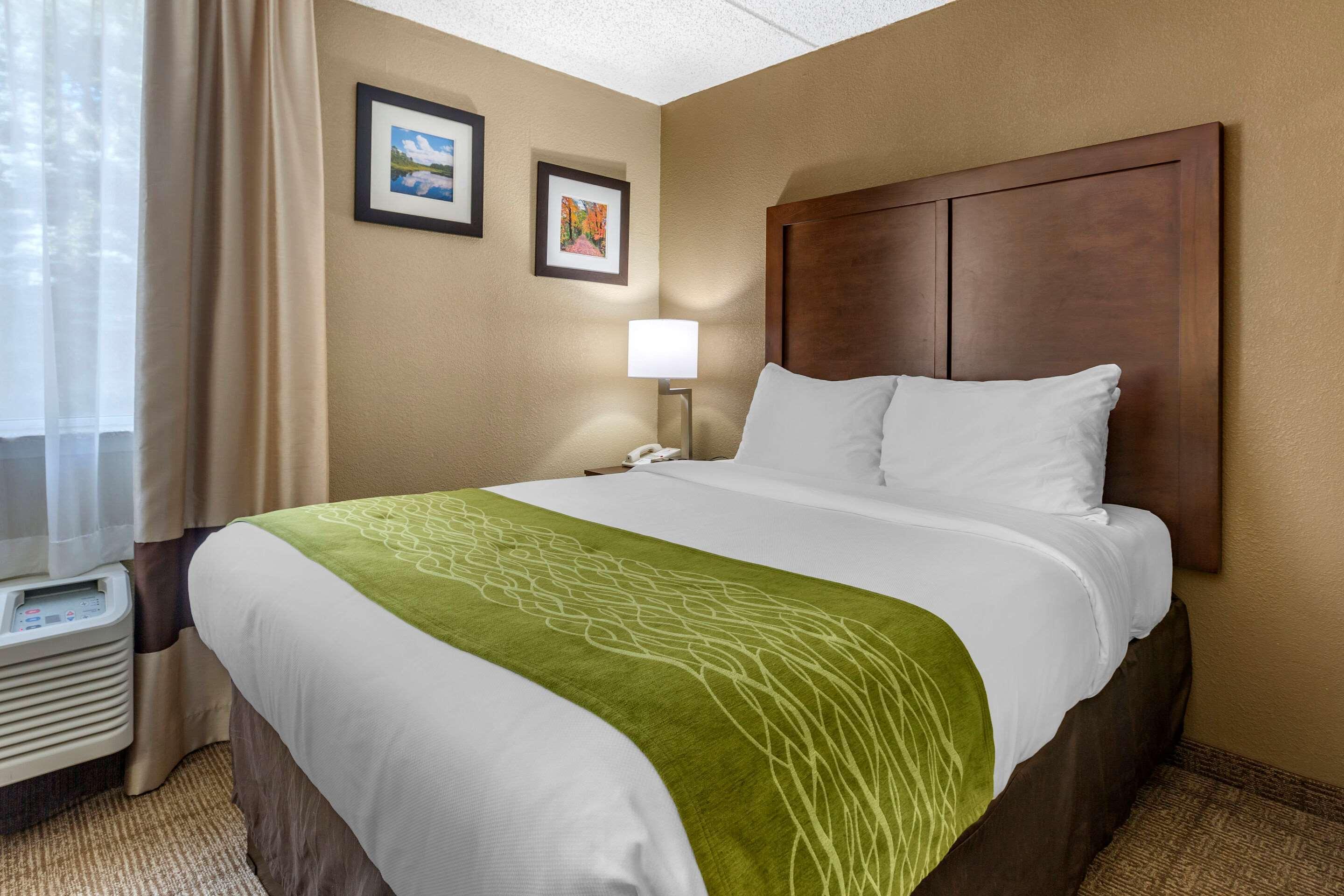 Comfort Inn Edison - New Brunswick Dış mekan fotoğraf