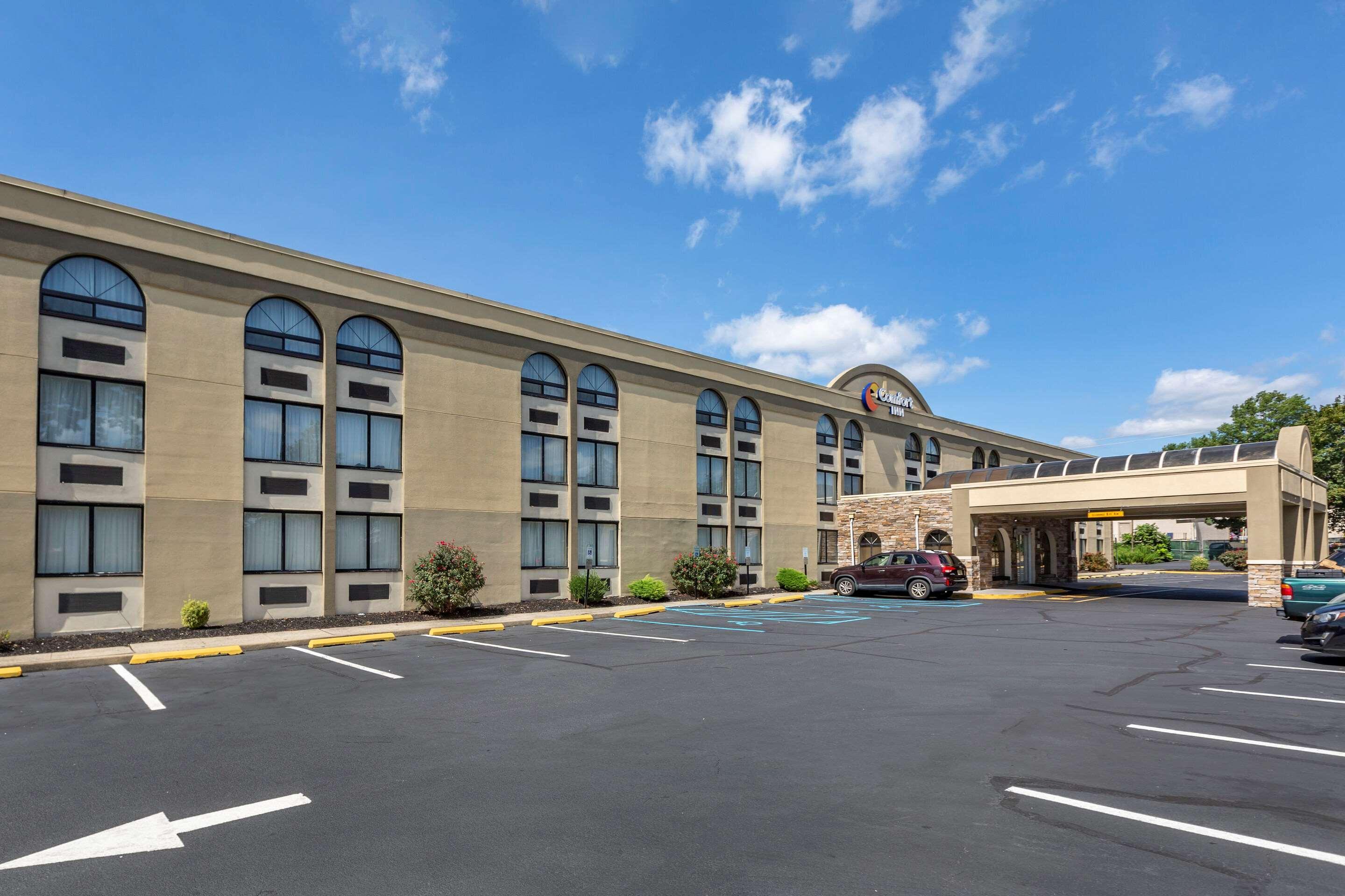 Comfort Inn Edison - New Brunswick Dış mekan fotoğraf